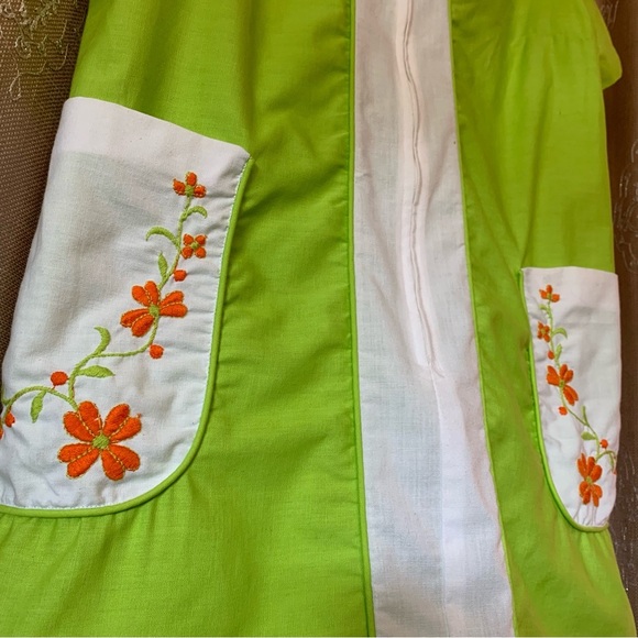 Lime Green Robe 60’s Vintage Fit Medium Large Front Zipper - Picture 6 of 9